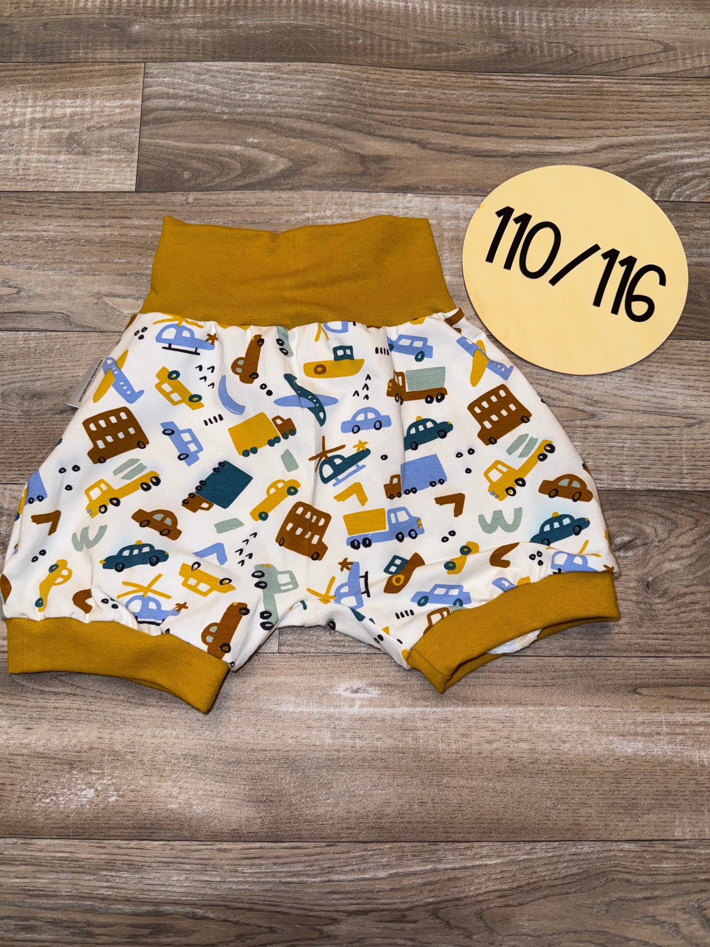 Kurze Hose