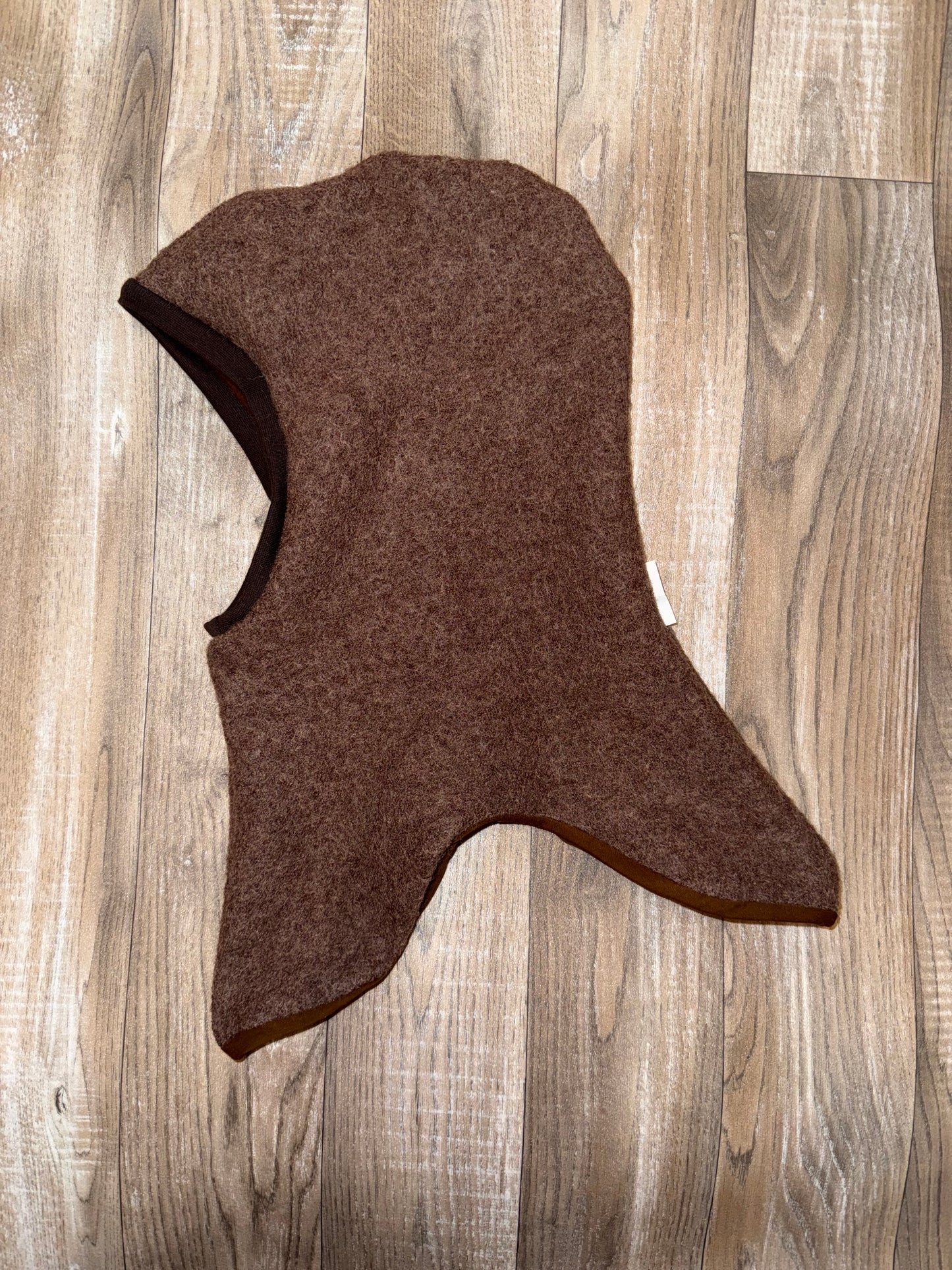 Schupfmütze aus Schurwolle 49-55cm