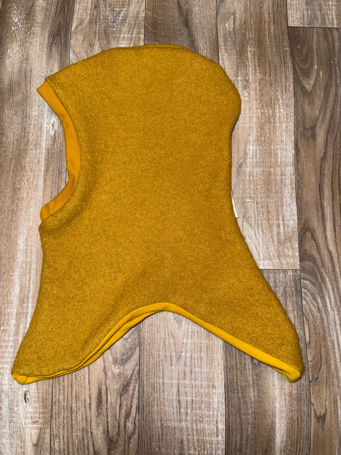 Schupfmütze aus Schurwolle 49-55cm